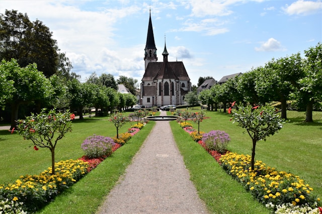 Cortenstahl Rasenkante: Ein Highlight für jeden Garten